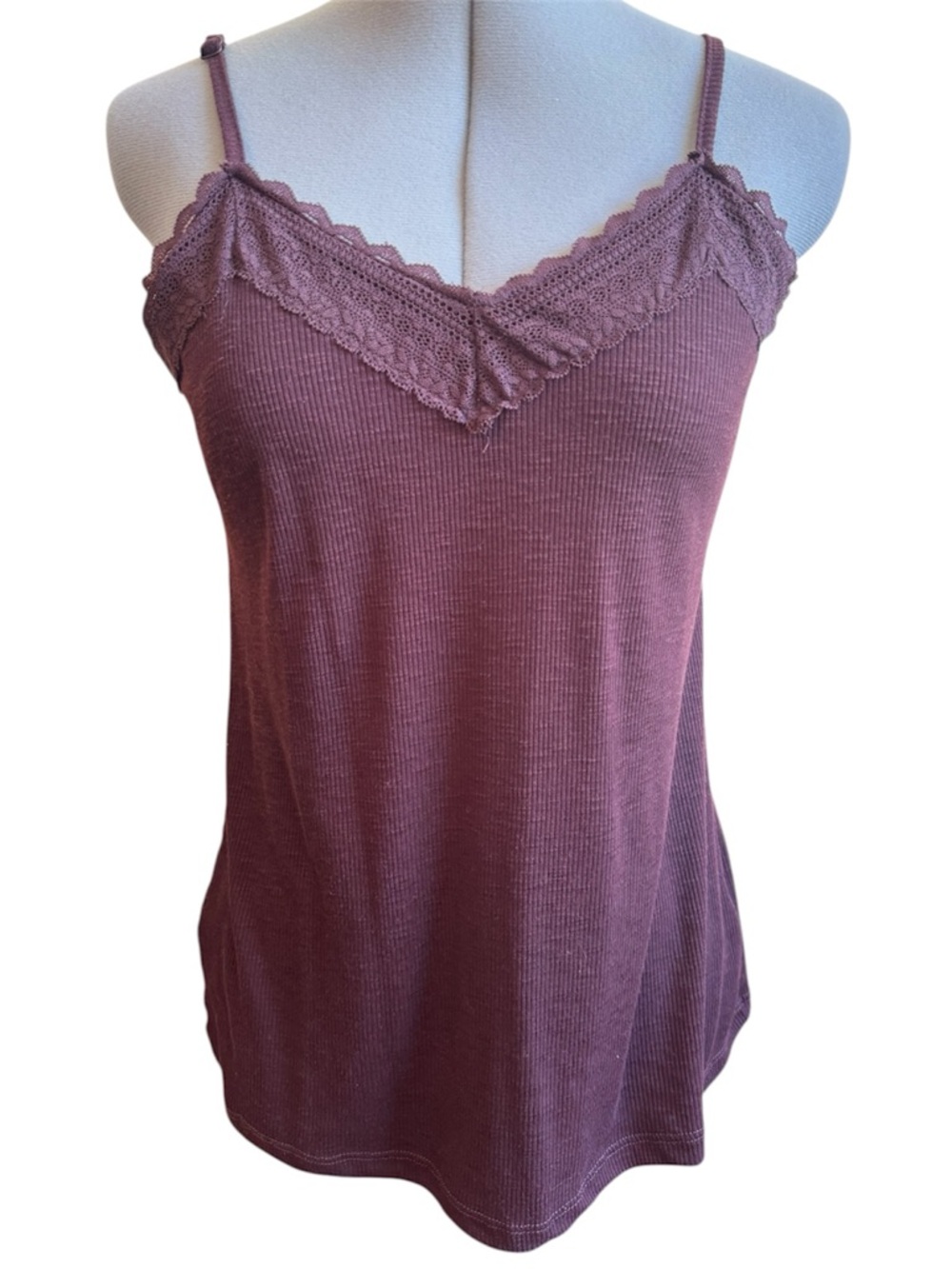 Warehouse One Burgundy Ribbed Lace Trim Cami Tank Top Y2K Basic Stretch Layering